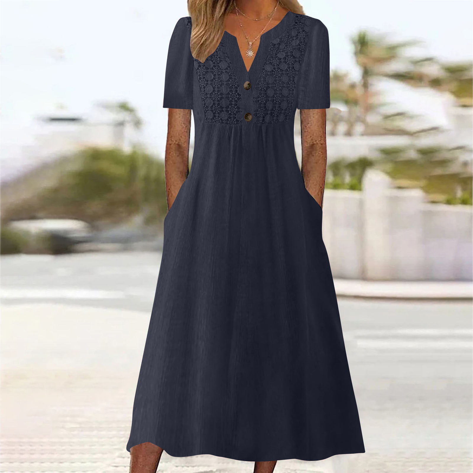 thumbnail image 2 of Vestido largo boho de manga corta con cuello en V y bolsillos para mujer: vestido de playa de poliéster con estampado floral para el verano, 2 of 5